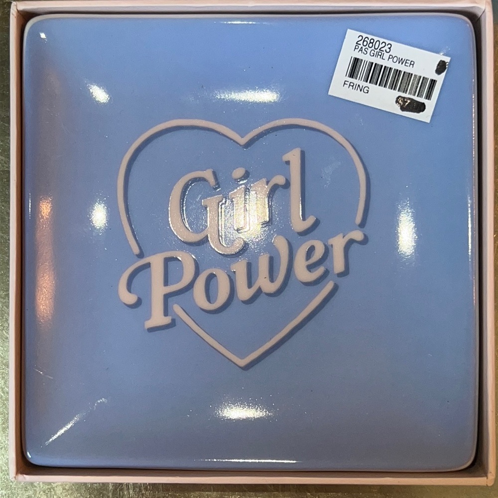 Valentine gift ready Girl Power/heart ceramic tray in box w/matching graphic-NIB
